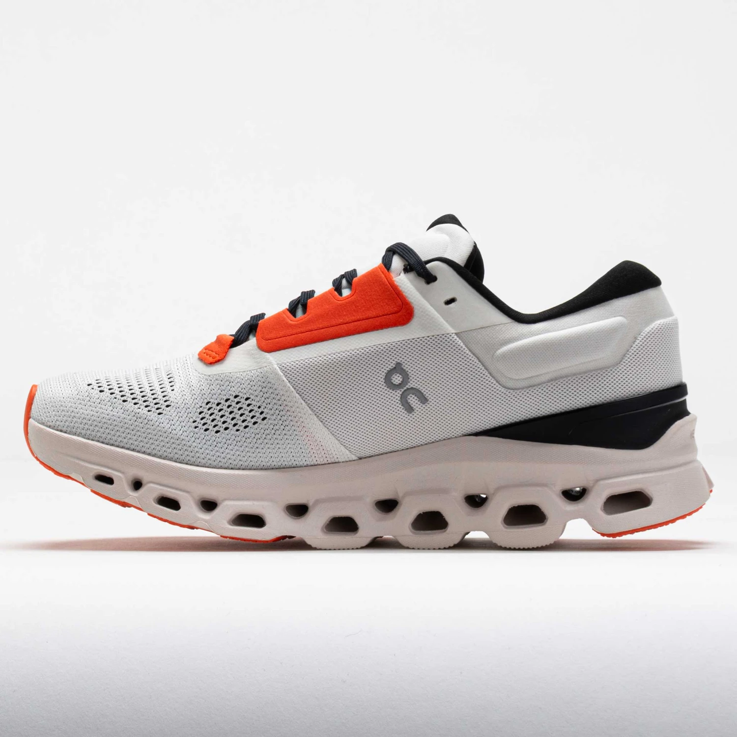 On Running On Cloudstratus 3 Men's White/Sand 4 On Running On Cloudstratus 3 Men's White/Sand - Image 2