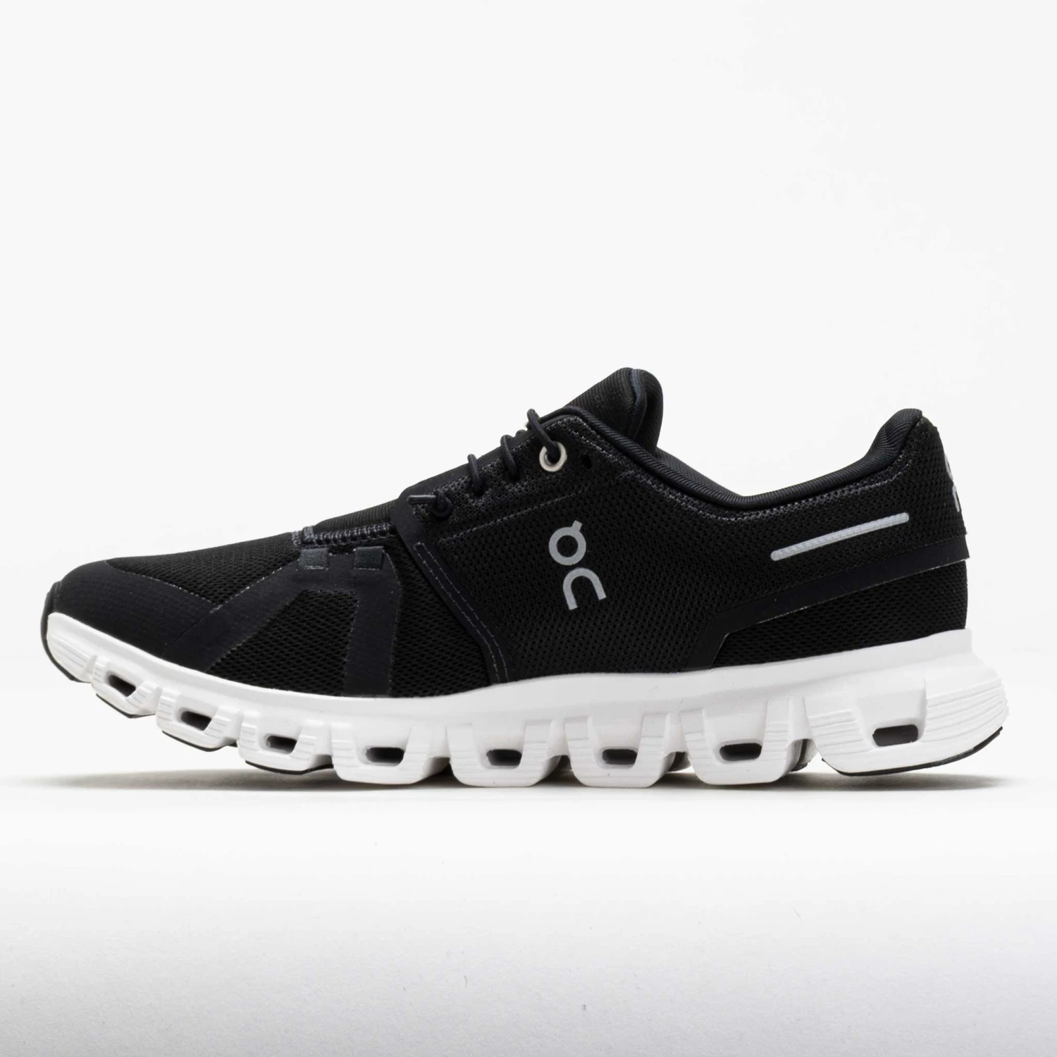 On Running On Cloud 6 Women's Black/White 4 On Running On Cloud 6 Women's Black/White - Image 2