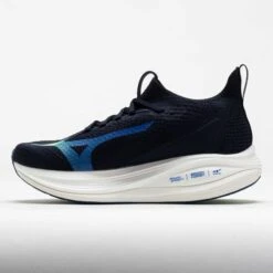 Famous Shoes Store -Famous Shoes Store 042910 1 c53eeeb4 35a7 4401 b232 432e7fe0fcc7