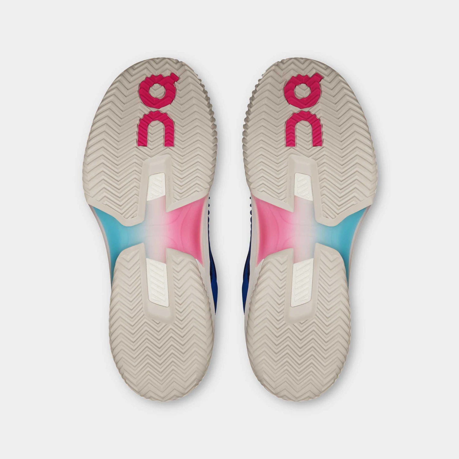 On Running On The Roger Pro Fire Clay Men's Currant/Horizon 6 On Running On The Roger Pro Fire Clay Men's Currant/Horizon - Image 4