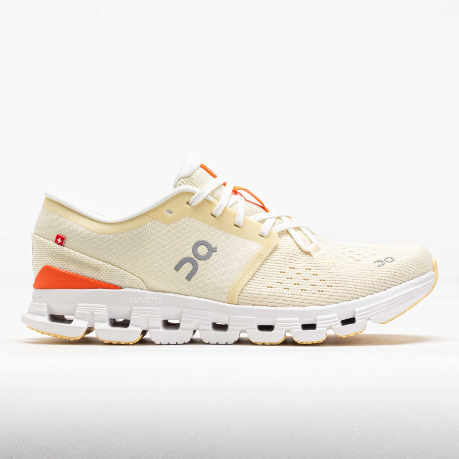 On Running On Cloud X 4 Women's Castor/Flame 3 On Running On Cloud X 4 Women's Castor/Flame