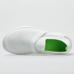 OOFOS OOmg Low Women's White/White 10 OOFOS OOmg Low Women's White/White -Famous Shoes Store 631096 2