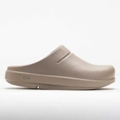 OOFOS OOcloog Women's Nomad